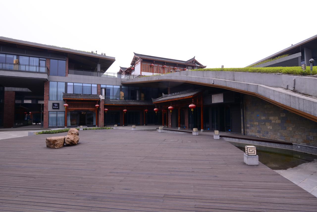 Emeis Van Stars Mountain Lodge Emeishan Exterior photo